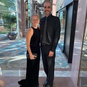 Meet your Posher, Roxanne